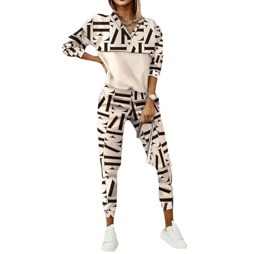 Printed Long Sleeve Fitted Hoodie and Pants Set for Women